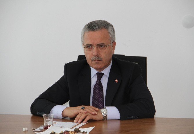Ak Partili Ataş’tan “Milli Takımlı” Gönderme