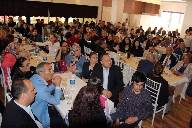 Hotar: "12 Eylül İle Günümüzü Karşılaştırıp Karar Verin"