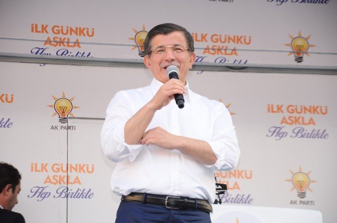 Başbakan Davutoğlu’ndan Demirtaş’a Sert Tepki