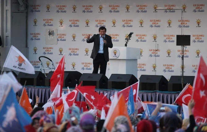 Başbakan Davutoğlu’nun Kayseri Mitingi (2)