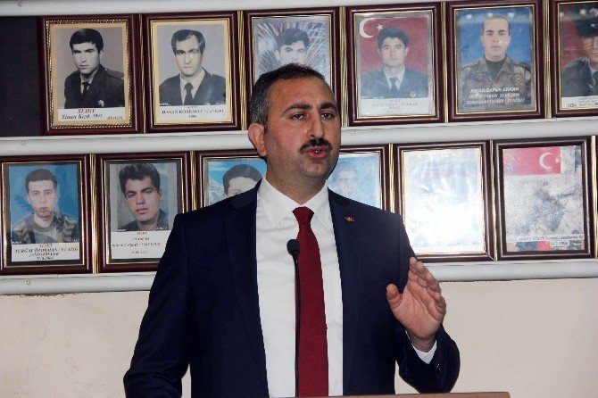 Ak Parti’den Şehit Aileleri Derneği’ne Ziyaret