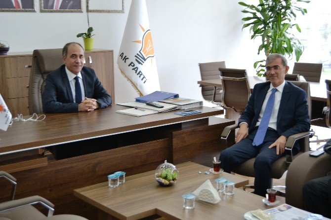 Ak Parti Grup Başkanvekili Kubat’tan Avrupa’ya ‘Sığınmacı’ Eleştirisi