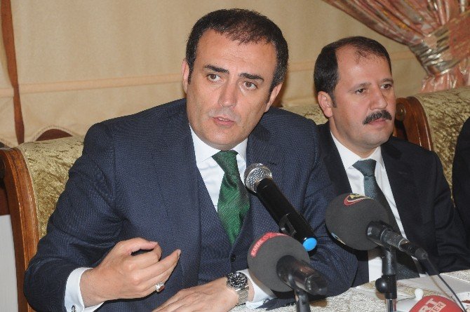 Ak Partili Mahir Ünal Muhalefete Yüklendi
