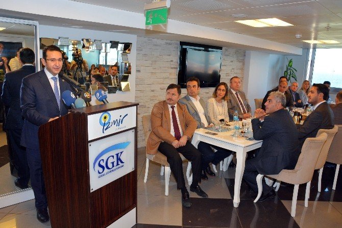Ak Parti İzmir İl Başkanı Bülent Delican:
