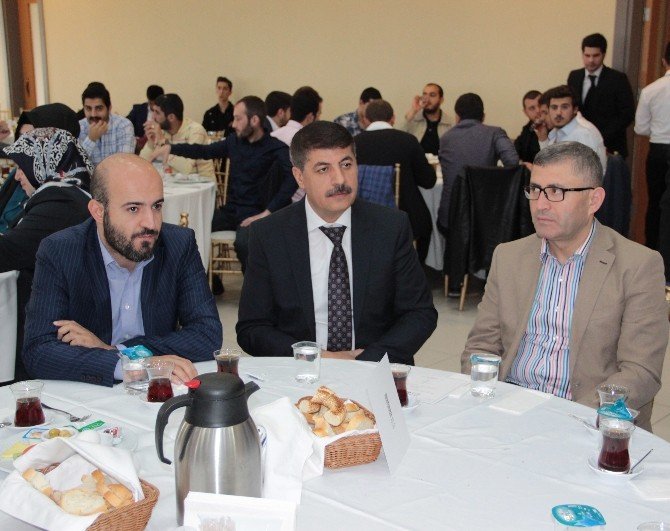 Ak Parti Milletvekili Adayı Azmi Ekinci, Malatyalılarla Buluştu