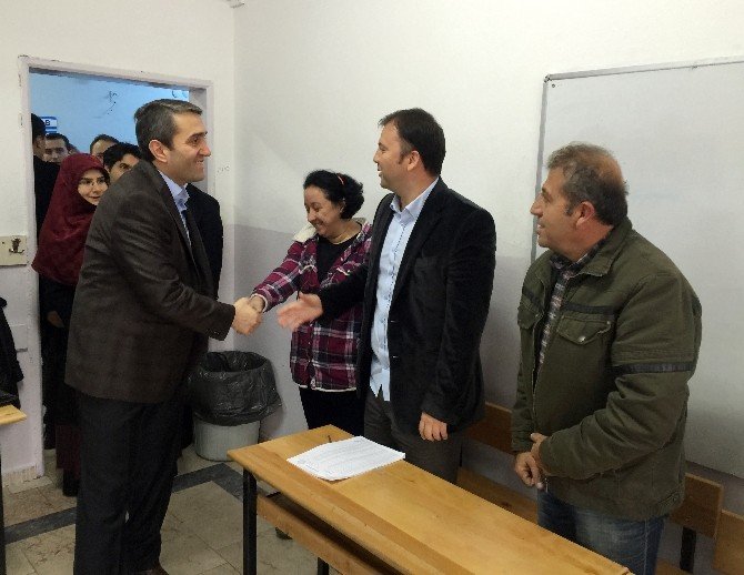 Ak Parti İstanbul İl Başkanı Selim Temurci Çekmeköy’de Oyunu Kullandı