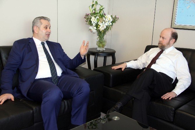 Ak Parti İstanbul Milletvekili’nden İhlas Haber Ajansı’na Ziyaret