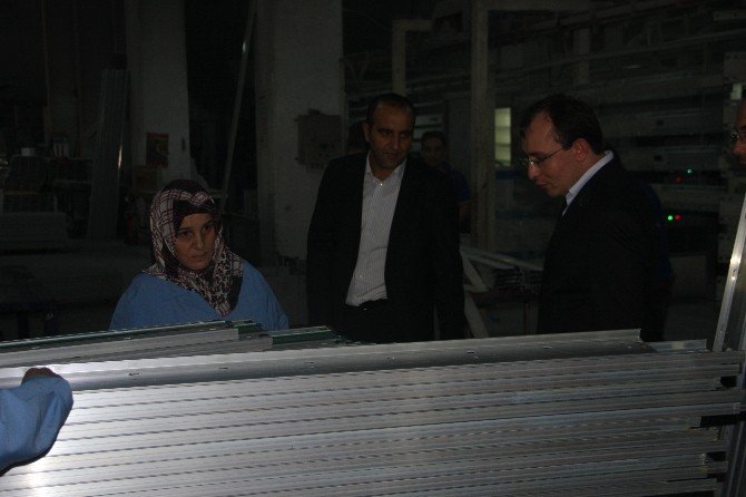 Ak Partili Muş’tan Kılıçdaroğlu’na: “Hem Sorumluluktan Kaçıyor Hem Ahkam Kesiyor”