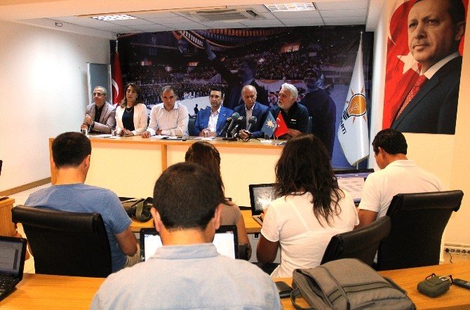Ak Parti’den Chp’li Vekillere Sert Eleştiri