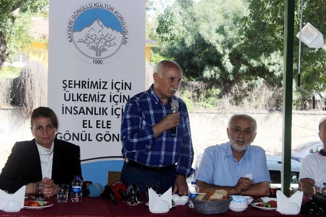 Ak Parti Kayseri Milletvekili Yaşar Karayel: