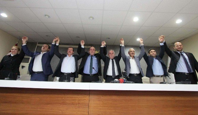 Ak Parti Manisa Teşkilatından Seçim Değerlendirmesi