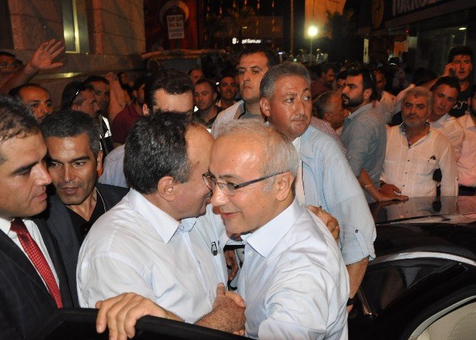 Eski Ulaştırma, Denizcilik Ve Haberleşme Bakanı Lütfi Elvan;