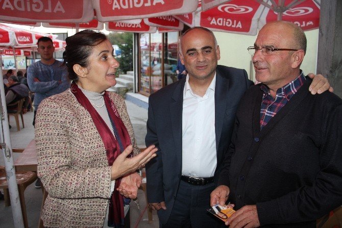 Vatandaştan Ak Parti’li Tülay Kaynarca’ya: “Tek Çaremiz Sizsiniz”