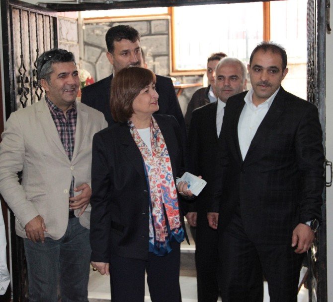 Ak Parti’li Satır: "Durgunluğu Aşmak İçin Tek Başına İktidar Gerekir"