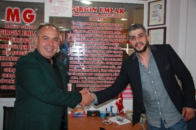 Vatandaştan Ak Parti’li Dalkılıç’a: “Mhp’liyim, Ak Parti’ye Oy Vereceğim”