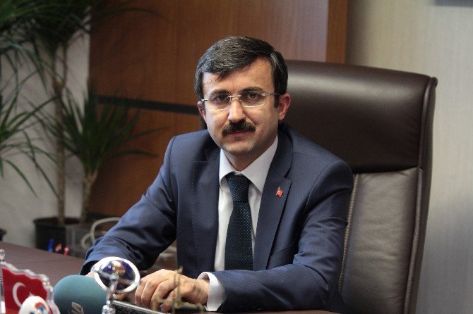 Chp’li Mahmut Tanal’a Fotoğraflı Cevap