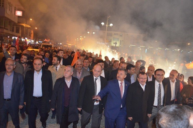 Seçim Zaferini Vekillerle Birlikte Kutladılar