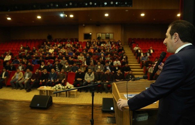 Başkan Tok, Gençlerle Buluştu
