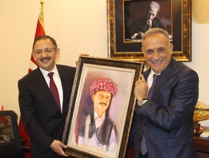 Ak Parti’den İzmir’de ‘Kardeş Belediyeler’ Buluşması
