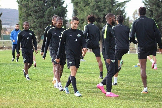 Akhisar Belediyespor, Beşiktaş’ı Gözüne Kestirdi