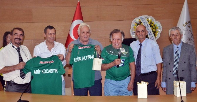 Akhisar’da Futbol Nostaljisi Programı