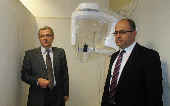 Akyazı Devlet Hastanesine Panaromik Röntgen Cihazı Hediye Edildi