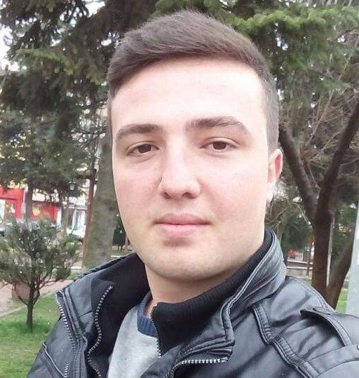 Otomobilin Çarptığı Motosiklet Sürücüsü Öldü