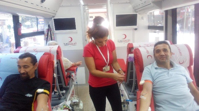 Alaplı’da Her Hafta Kan Bağışı Kampanyası Düzenleniyor