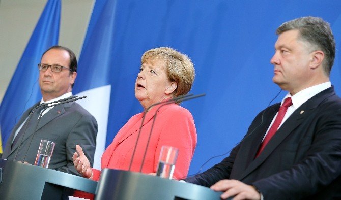 Üç Liderden Minsk’in Uygulanması Çağrısı