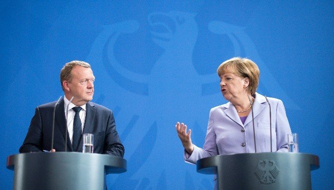 Merkel: “Ab Liderleri Göçmen Sorununu Görüşmeye Hazır”