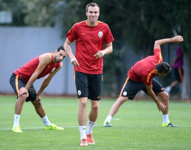 Grosskreutz, Adım Adım Stuttgart’a