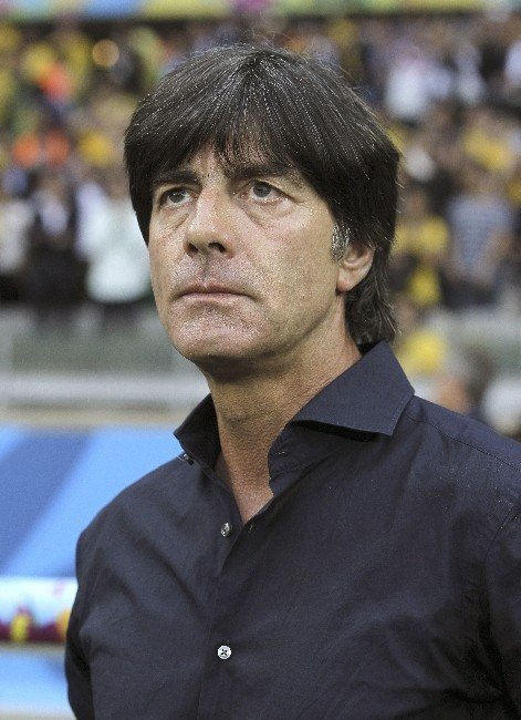 Löw, Gomez’e Milli Takım Kapısını Araladı