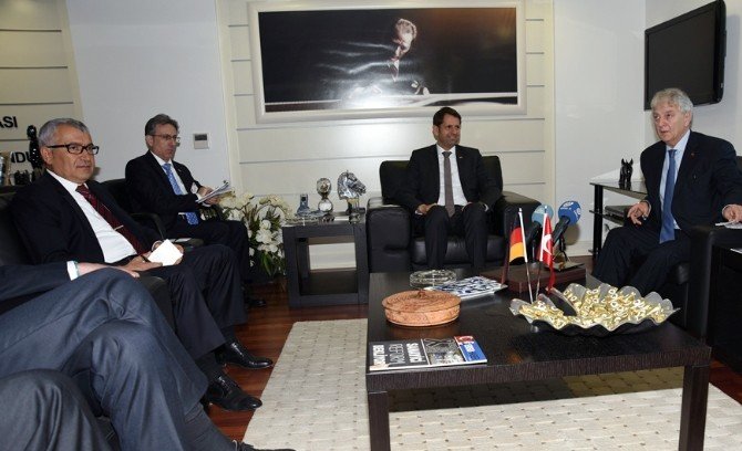 Alman Bakan Ebso’yu Ziyaret Etti