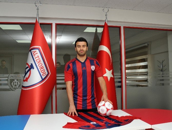 Altınordu Önce Yemin Ettirdi Sonra İmza Attırdı