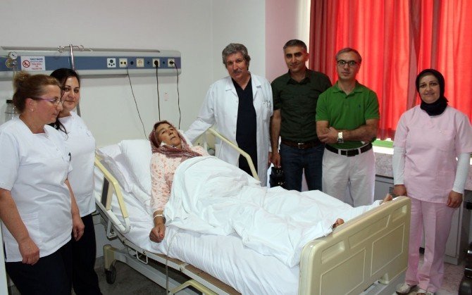 Dev Karaciğer Hemanjiomu Hastası Ameliyatla Sağlığına Kavuştu