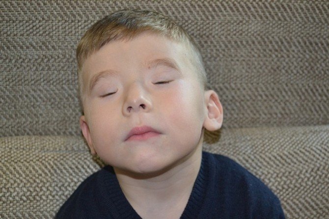 Minik Melih Işığı Gördü