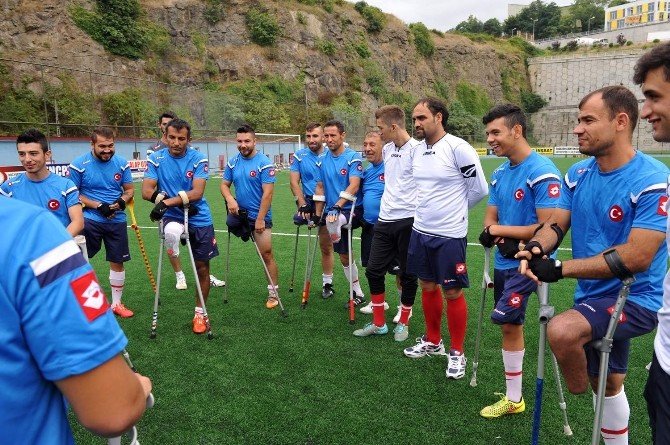 Ampute Milli Futbol Takımı Trabzon’da Kampa Girdi