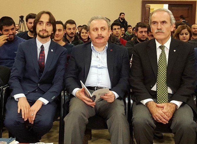 Anayasa Komisyonu Başkanı Mustafa Şentop: