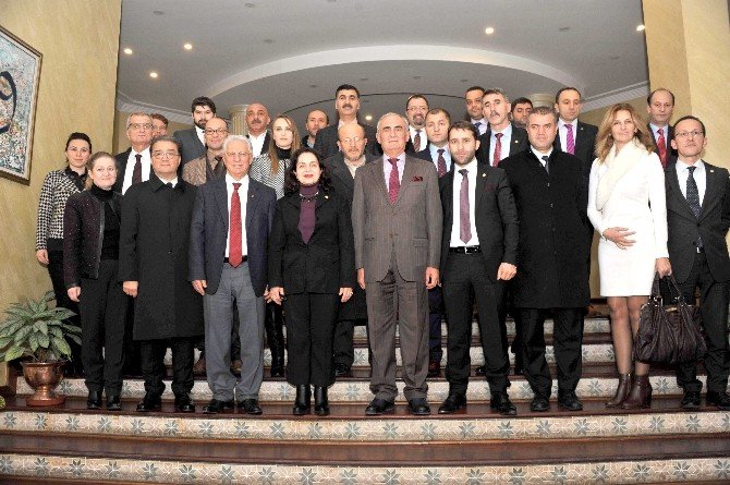 Asiyad Yönetim Kurulu Üyeleri, Başkan Yılmaz’ı Ziyaret Etti