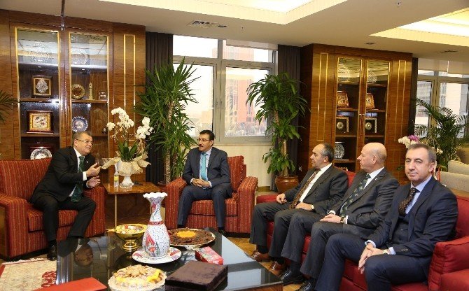 Bakan Tüfenkci’den ’Gümrüklerde Otomasyon’ Açıklaması