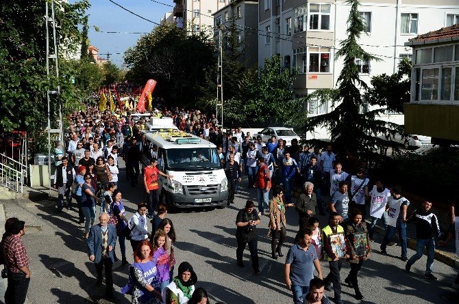 Selahattin Demirtaş, Kartal’da Cenaze Törenine Katıldı