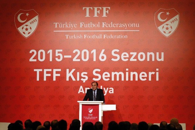 Demirören: "Türk Futboluna İhanettir, Ayıptır"