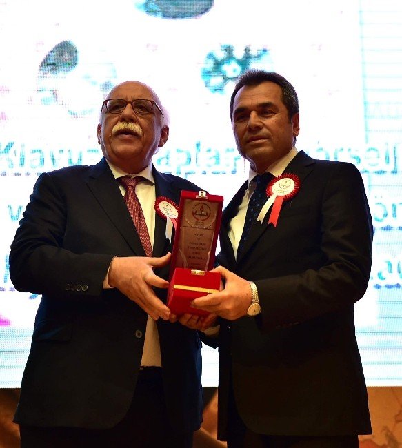 Milli Eğitim Alanında Antalya’ya İki Muhteşem Ödül