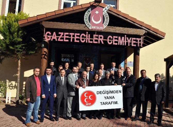 Antalya’da Mhp Eski Yöneticilerinden Kurultay Çağrısı