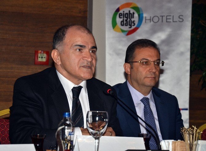 Bankacılar, Özel Sektör Temsilcileri İle Bir Araya Geldi