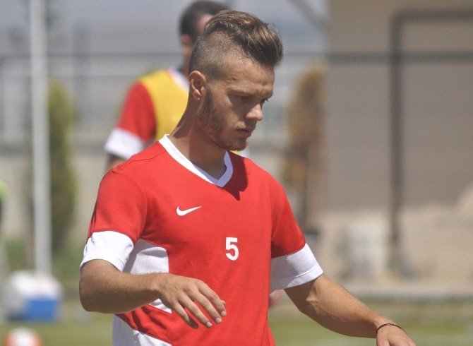 Antalyaspor Afyonkarahisar Kampında İlk Antrenmanına Çıktı