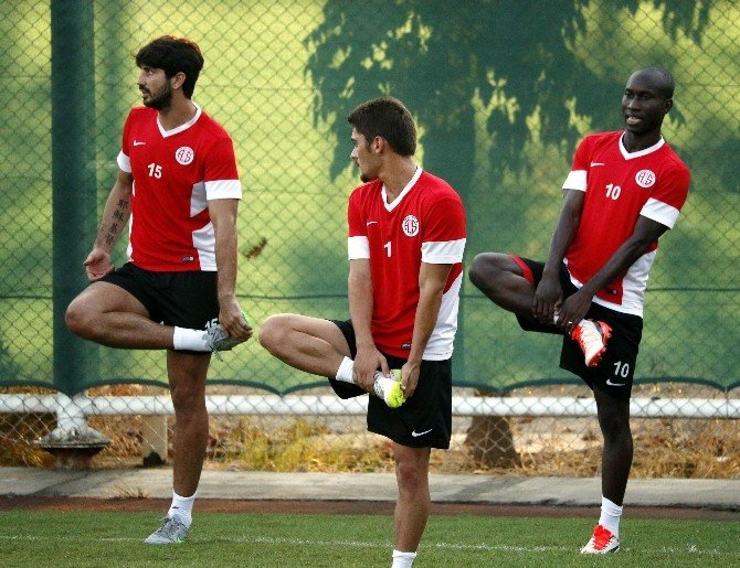 Antalyaspor, Eksişehirspor Maçının Hazırlıklarını Sürdürüyor