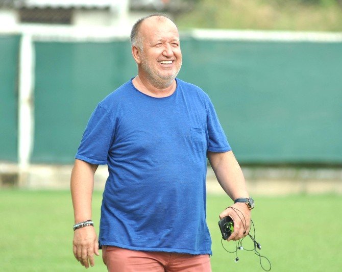 Gencer: "Antalyaspor, Beşiktaş Maçını Yeni Statta Oynayacak"