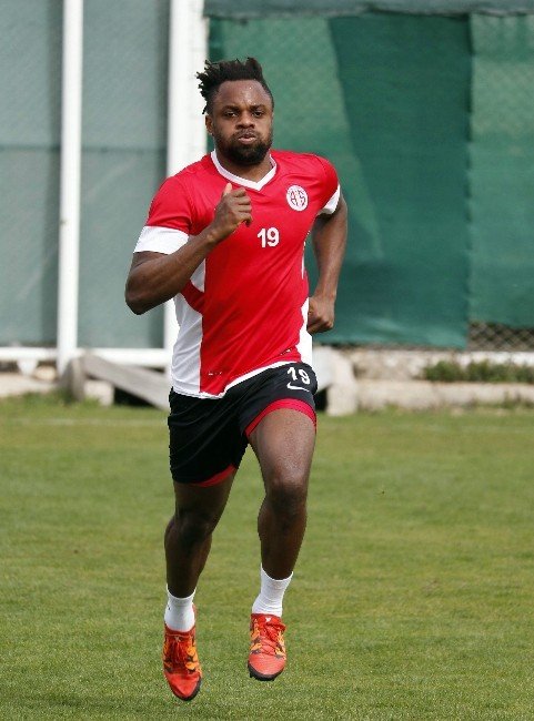Antalyaspor, Çaykur Rizespor Maçı Hazırlıklarını Sürdürdü