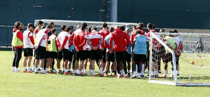 Antalyaspor, Sivasspor Maçının Hazırlıklarını Sürdürüyor